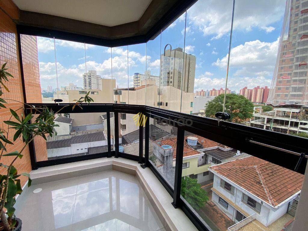 Apartamento à venda com 3 quartos, 200m² - Foto 5