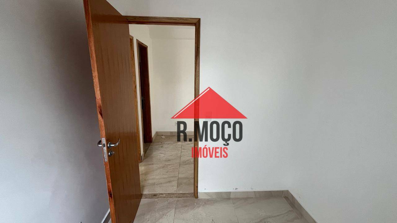 Apartamento para alugar com 2 quartos, 37m² - Foto 13