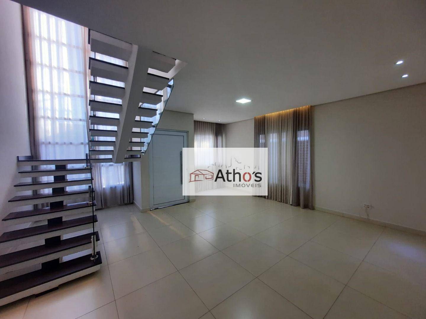 Sobrado à venda e aluguel com 3 quartos, 161m² - Foto 8