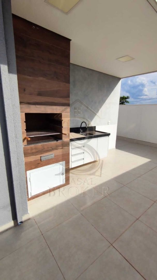 Casa à venda com 3 quartos, 200m² - Foto 5