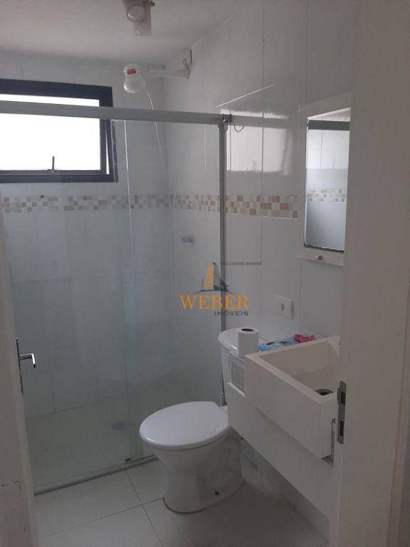 Apartamento para alugar com 2 quartos, 72m² - Foto 54