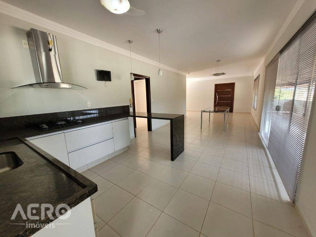 Casa à venda com 4 quartos, 414m² - Foto 5