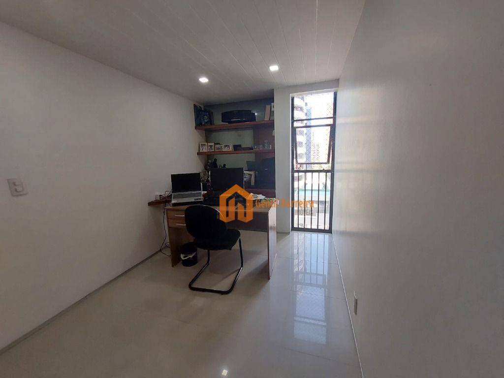 Apartamento à venda com 4 quartos, 220m² - Foto 14