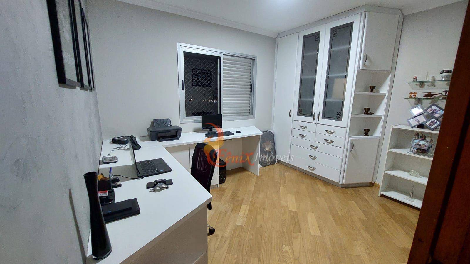 Apartamento à venda com 5 quartos, 254m² - Foto 27