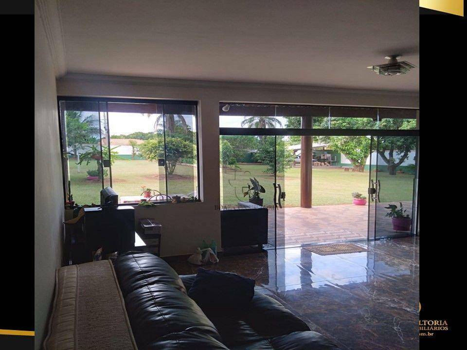 Chácara à venda com 2 quartos, 298m² - Foto 19