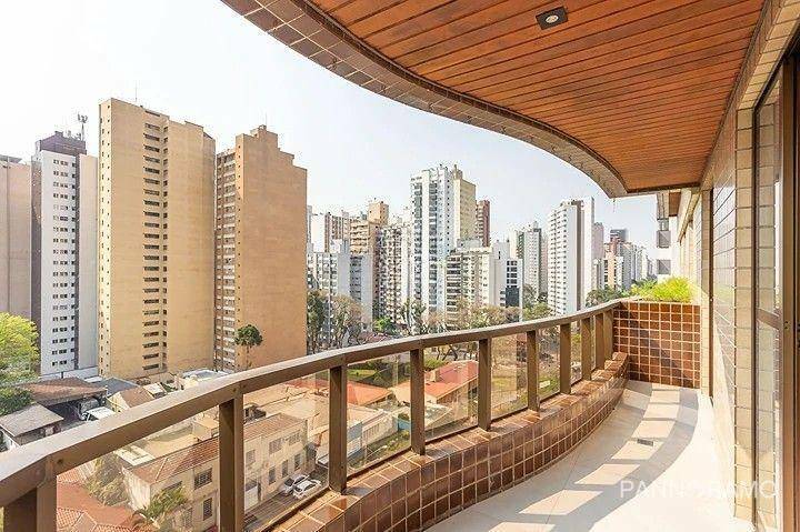 Apartamento à venda com 3 quartos, 193m² - Foto 8