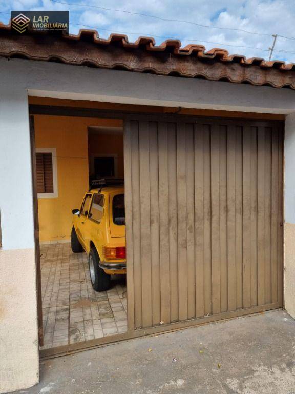 Casa à venda com 2 quartos, 190m² - Foto 3