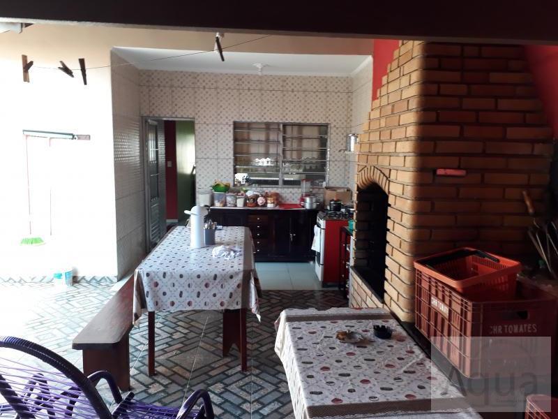 Casa à venda com 4 quartos, 250m² - Foto 15