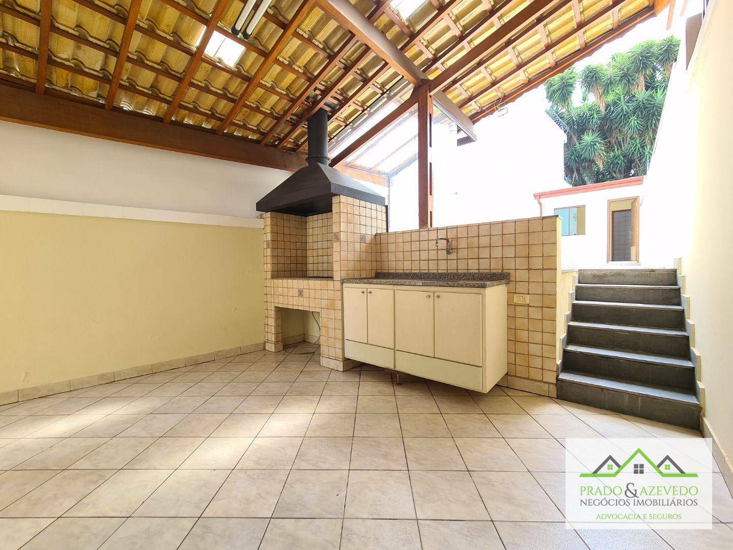 Casa à venda com 4 quartos, 176m² - Foto 30