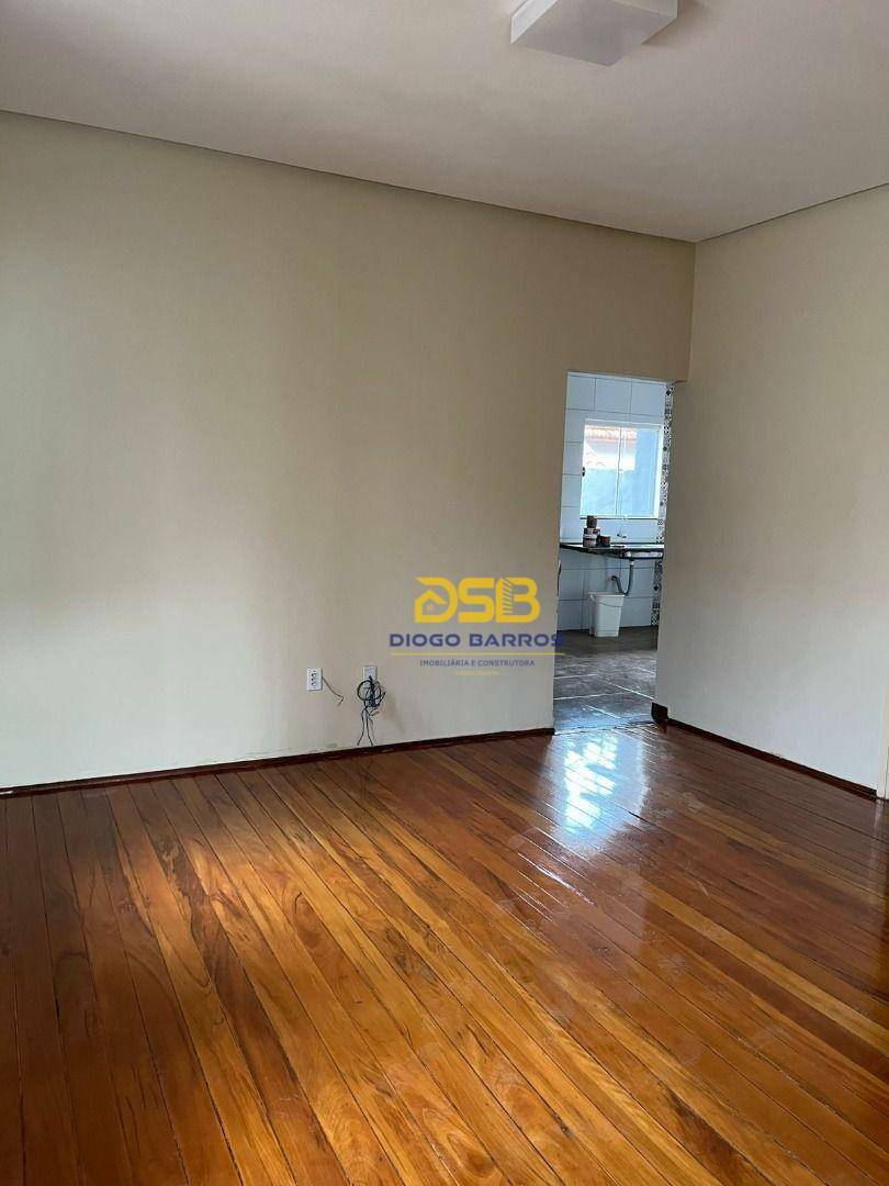 Casa, 2 quartos, 190 m² - Foto 3