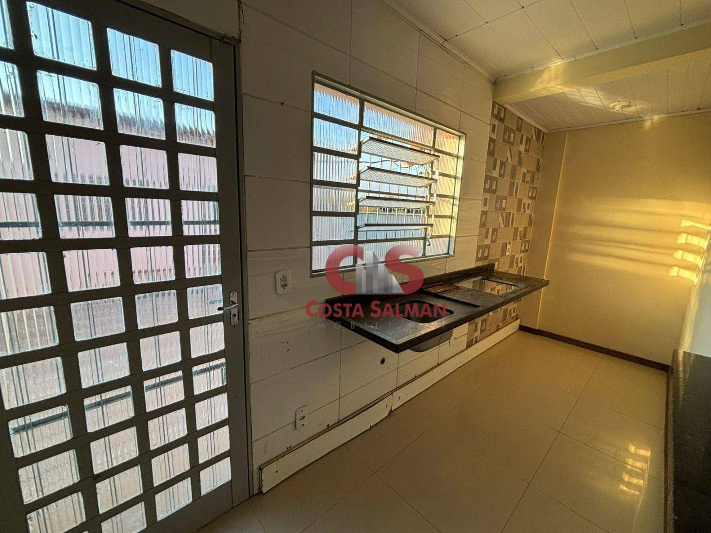 Casa para alugar com 3 quartos, 90M2 - Foto 5