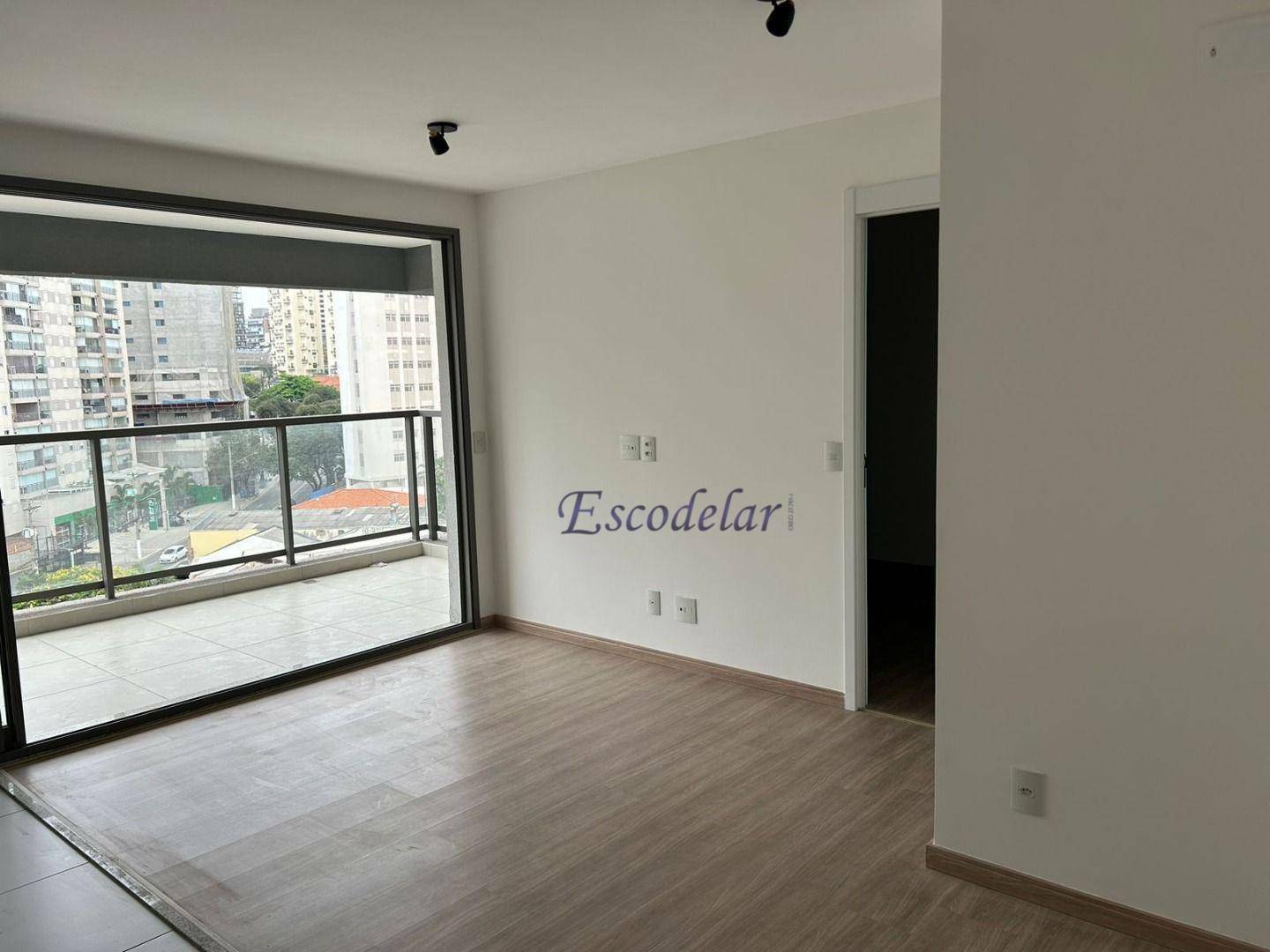 Apartamento à venda com 1 quarto, 50m² - Foto 33