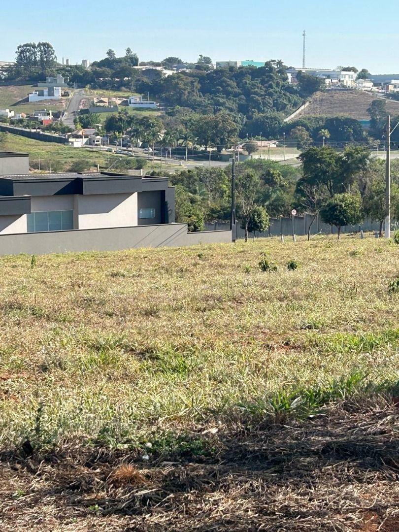 Terreno à venda, 300M2 - Foto 11