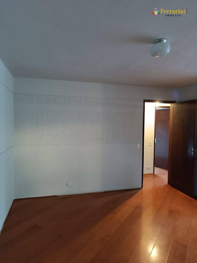 Apartamento à venda com 3 quartos, 114m² - Foto 7