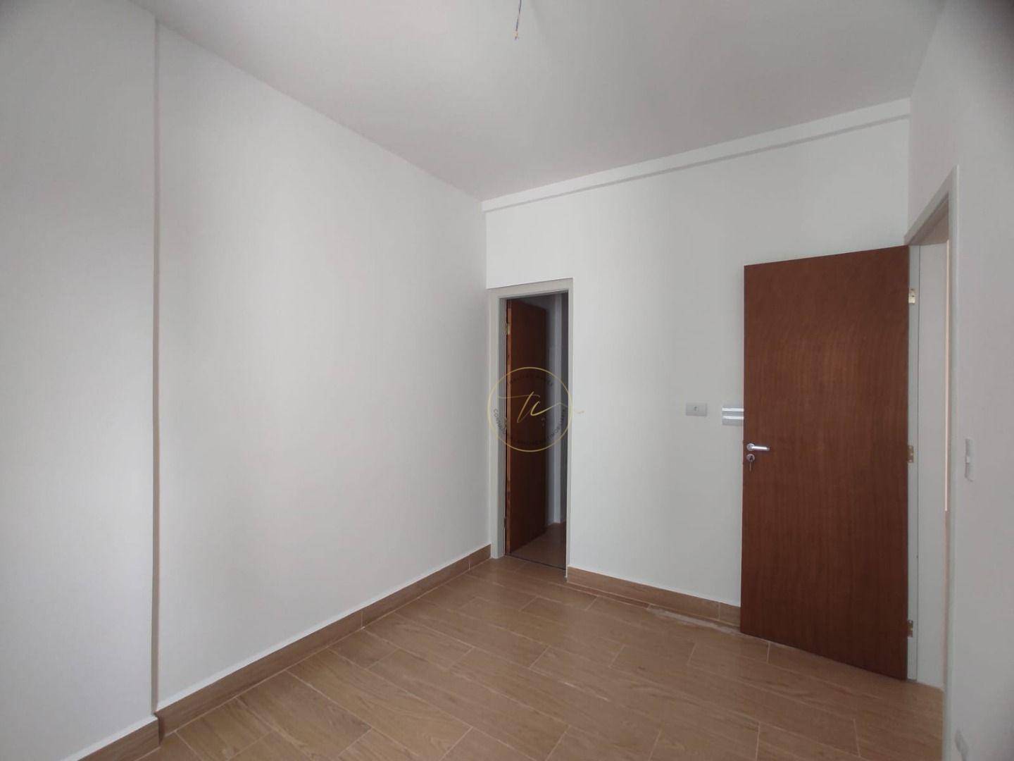 Apartamento à venda com 2 quartos, 72m² - Foto 9