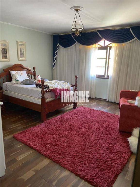 Sobrado à venda com 3 quartos, 300m² - Foto 5