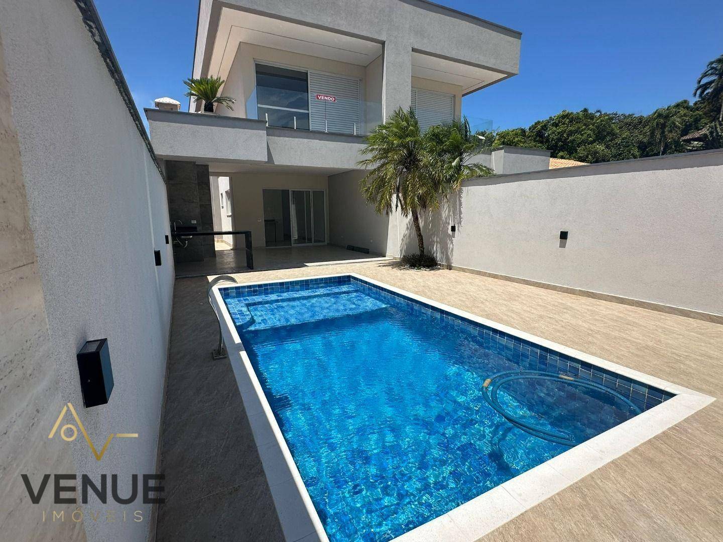 Sobrado à venda com 3 quartos, 92m² - Foto 1