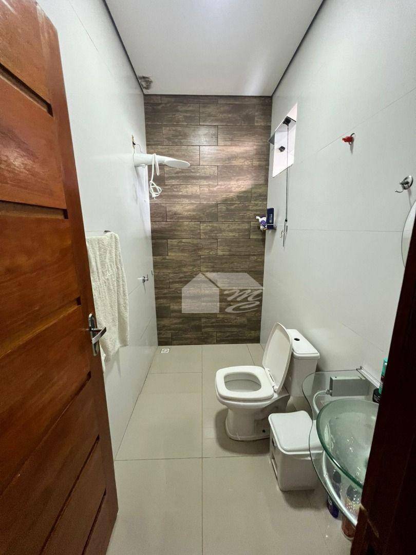 Casa à venda com 2 quartos, 1m² - Foto 12