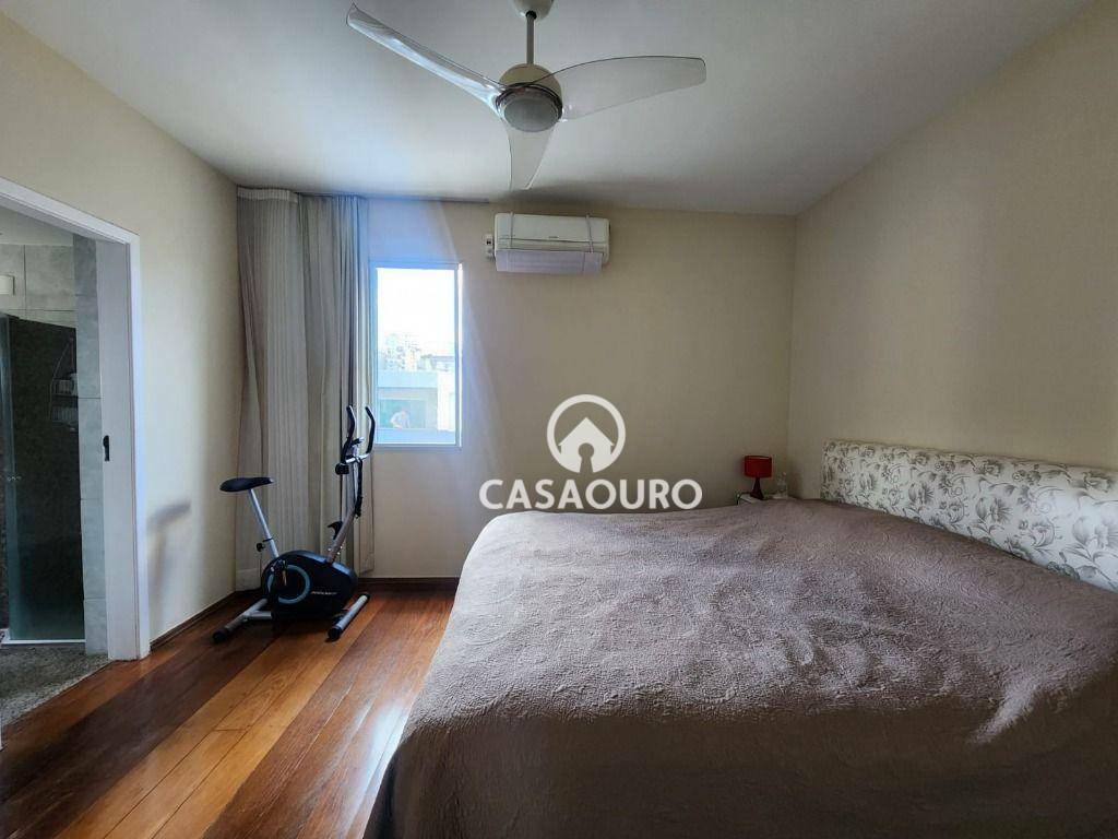 Apartamento à venda com 3 quartos, 131m² - Foto 13