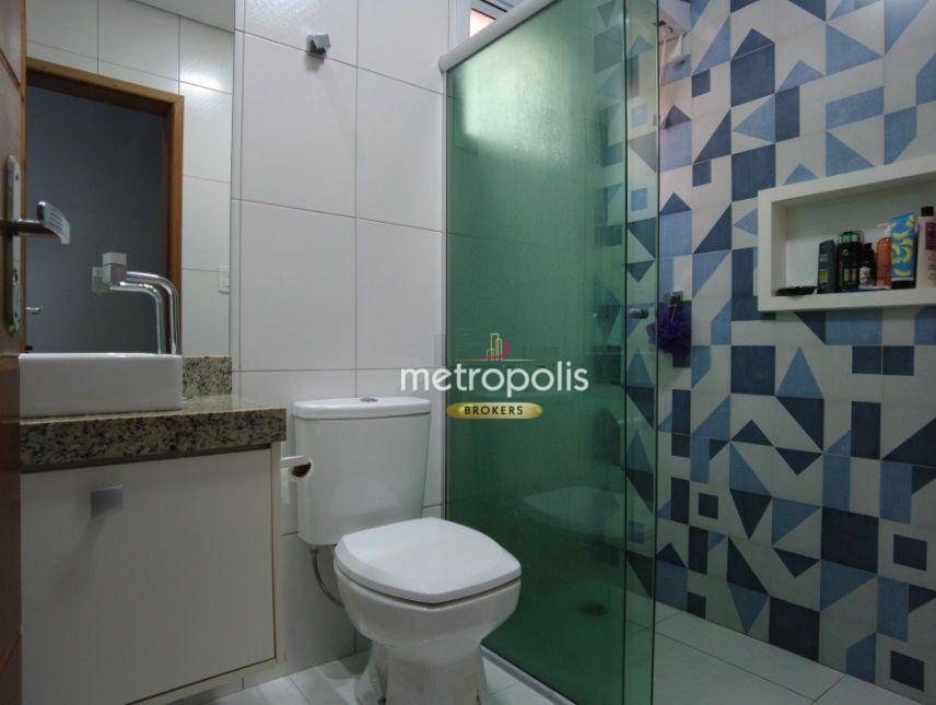 Sobrado à venda com 3 quartos, 214m² - Foto 9