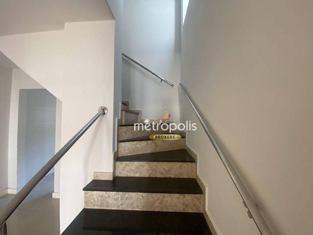 Sobrado à venda com 2 quartos, 180m² - Foto 20