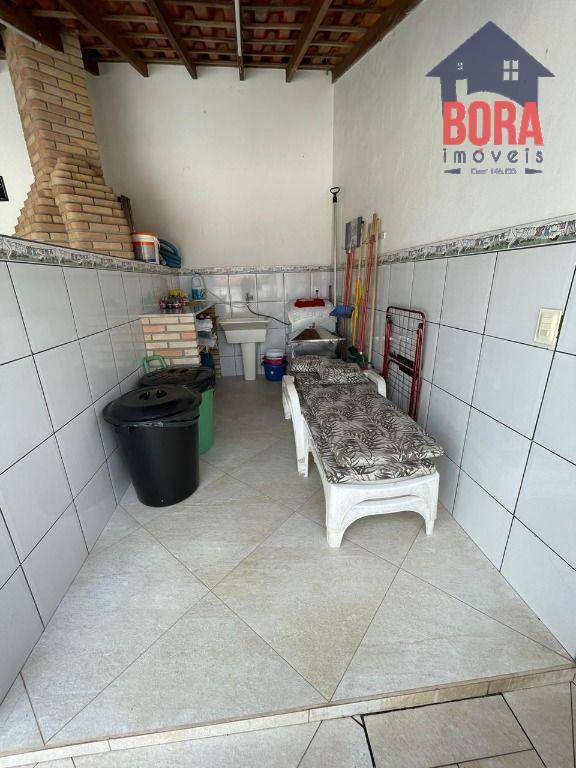 Chácara à venda com 2 quartos, 270m² - Foto 13