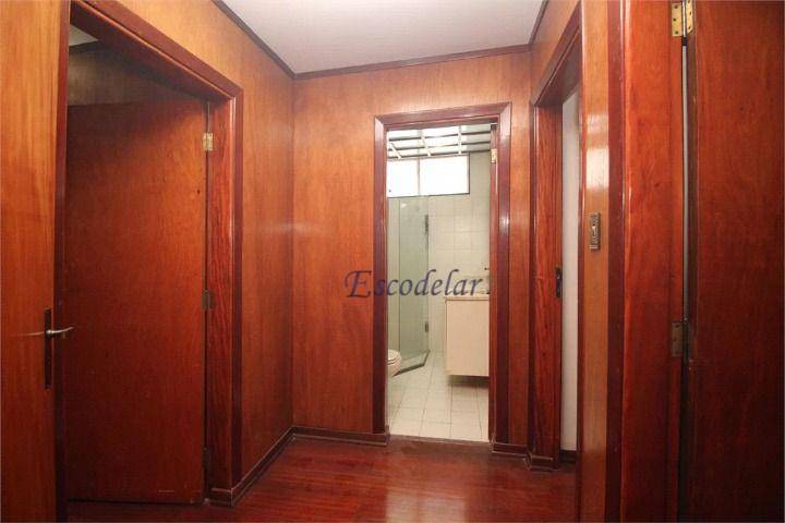 Apartamento à venda com 3 quartos, 180m² - Foto 4