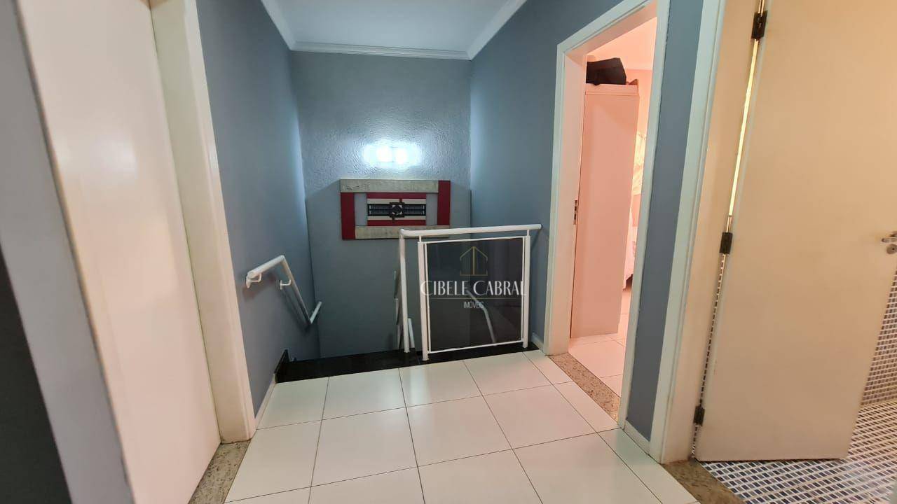 Casa à venda com 3 quartos, 250m² - Foto 21