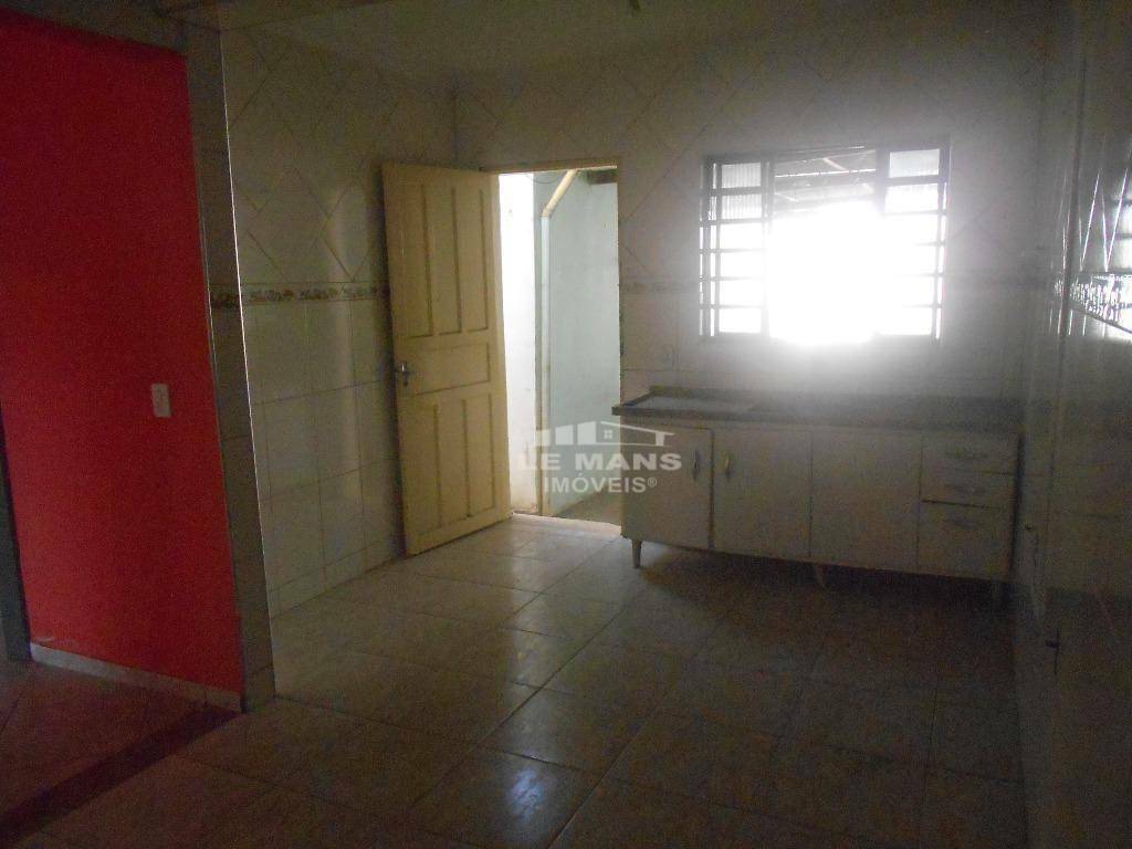 Casa, 2 quartos, 170 m² - Foto 5