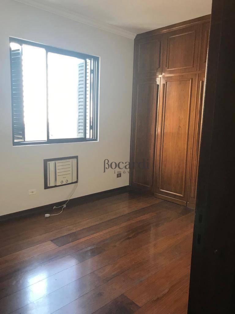 Apartamento à venda com 4 quartos, 273m² - Foto 9