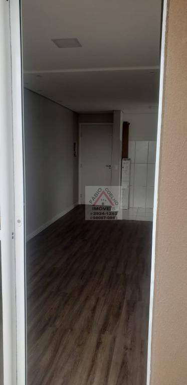 Apartamento à venda com 2 quartos, 56m² - Foto 13