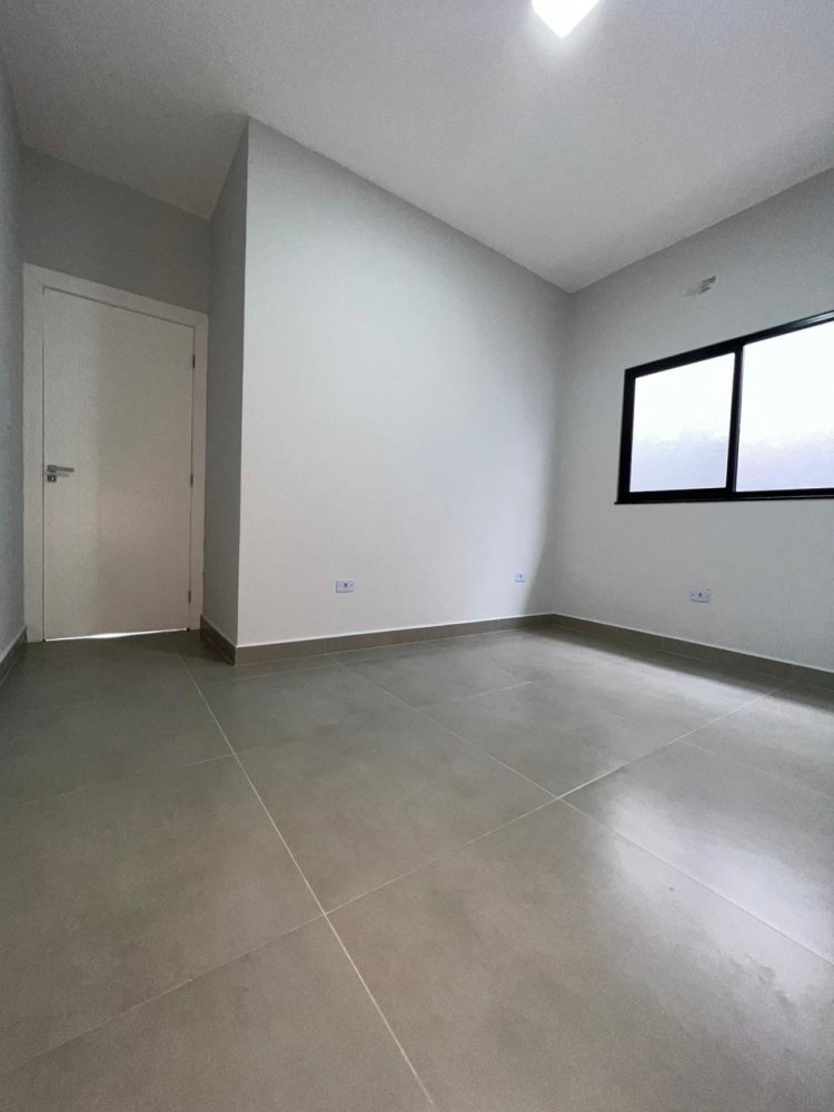 Casa à venda com 2 quartos, 62m² - Foto 14