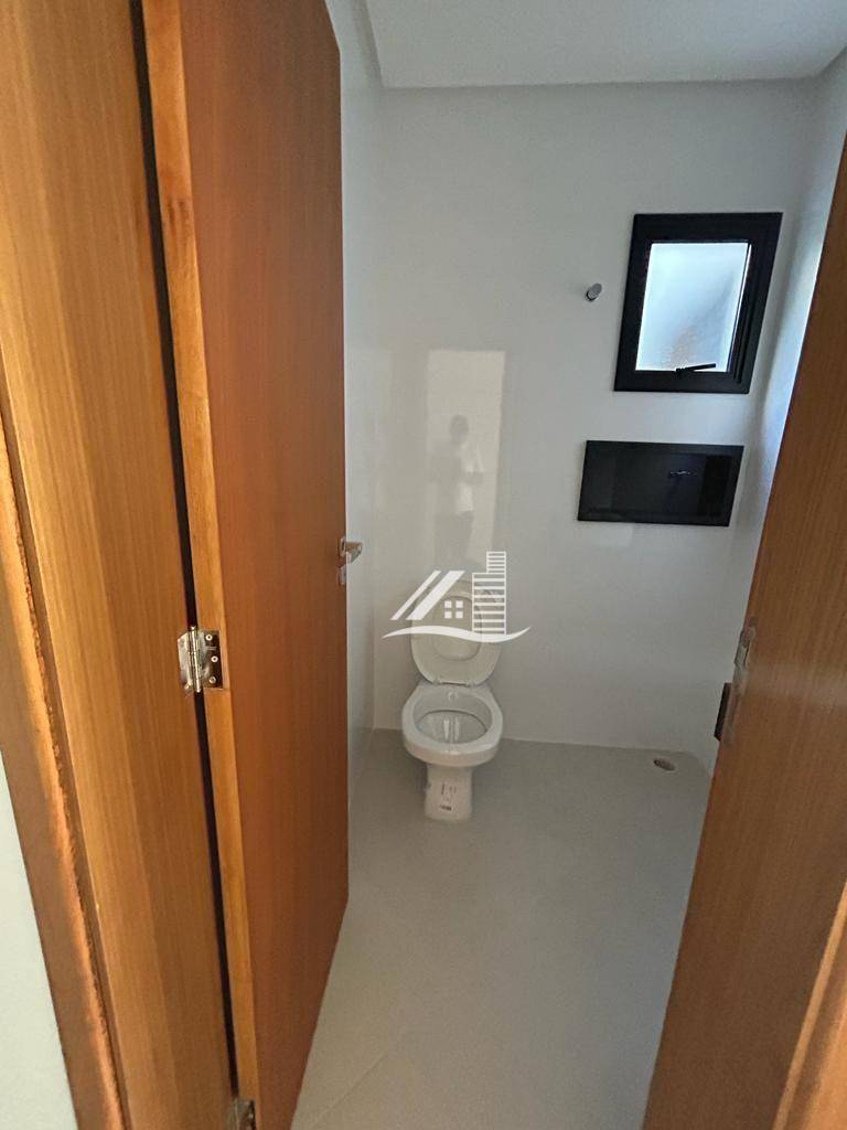 Cobertura à venda com 2 quartos, 70m² - Foto 8