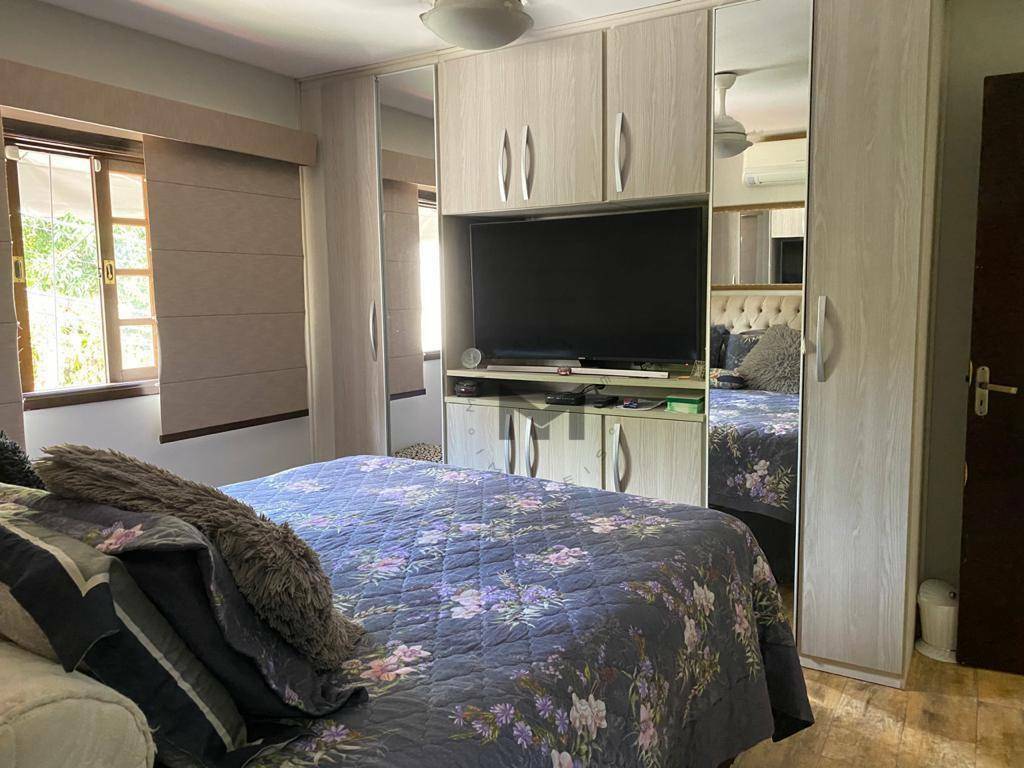 Casa à venda com 3 quartos, 120m² - Foto 18