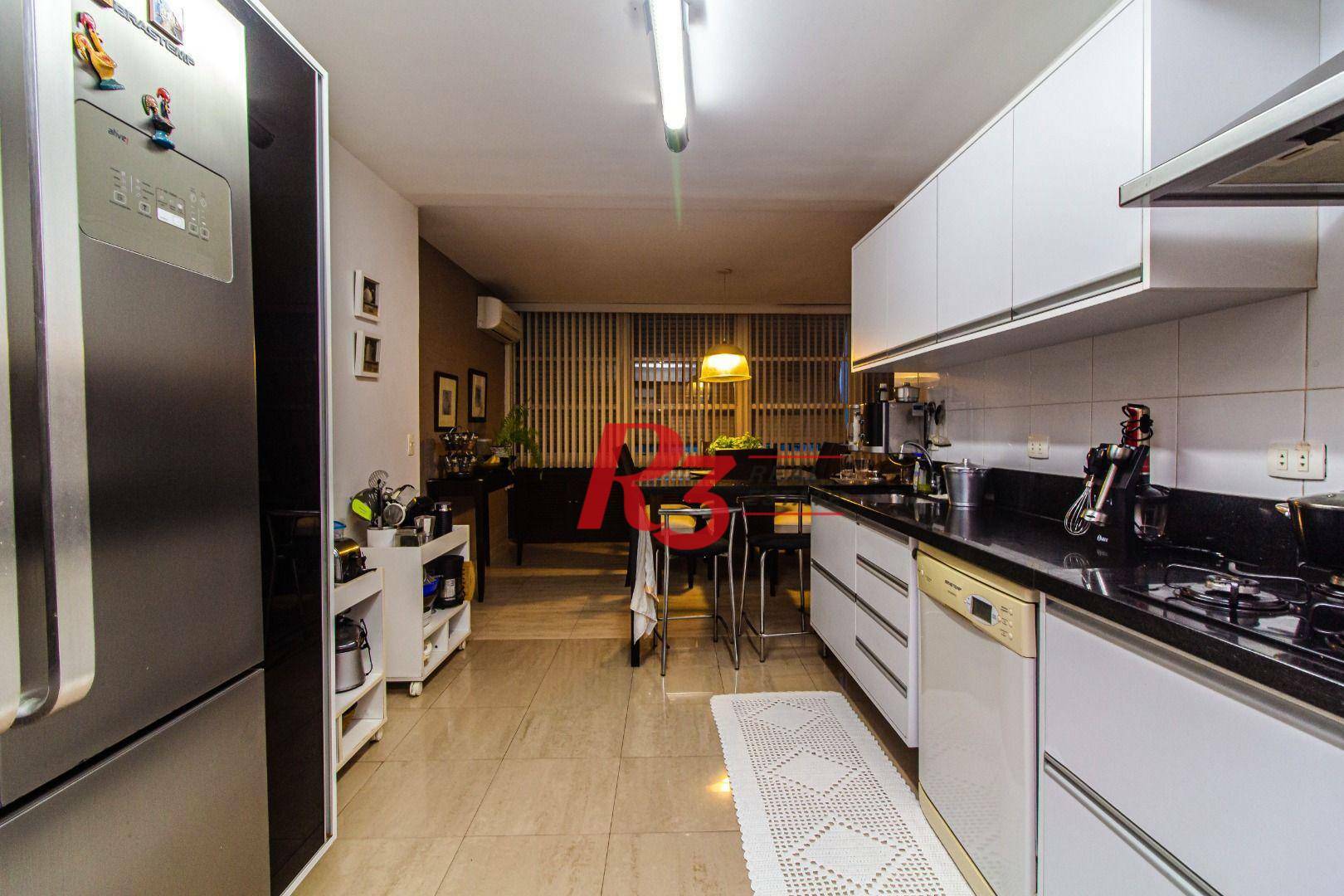 Apartamento à venda com 3 quartos, 193m² - Foto 22