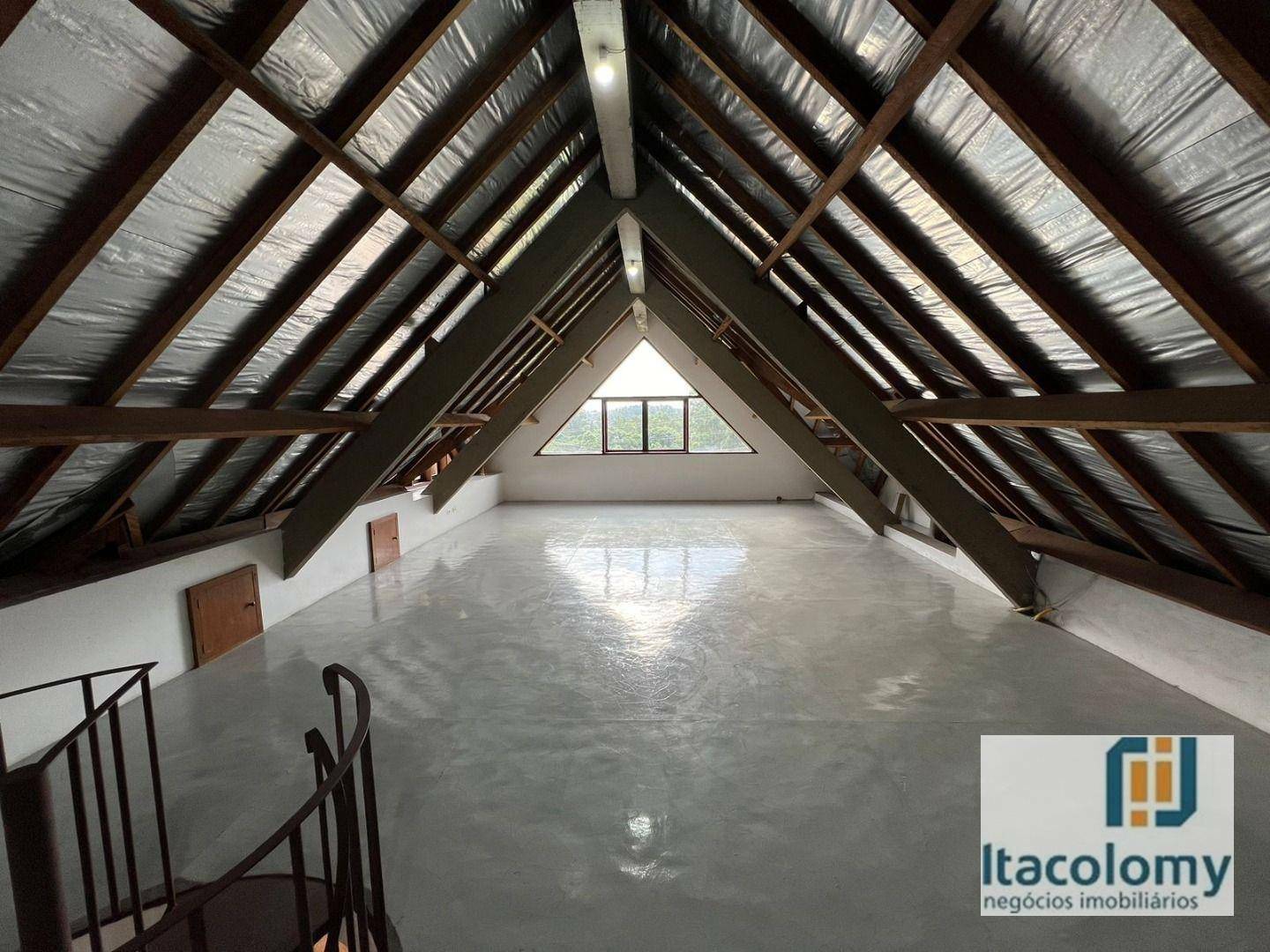 Casa de Condomínio para alugar com 4 quartos, 450m² - Foto 25