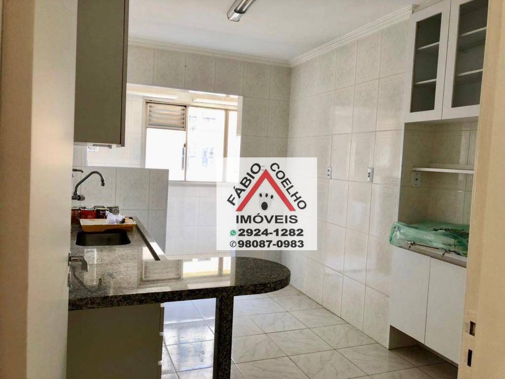 Apartamento à venda com 3 quartos, 96m² - Foto 19