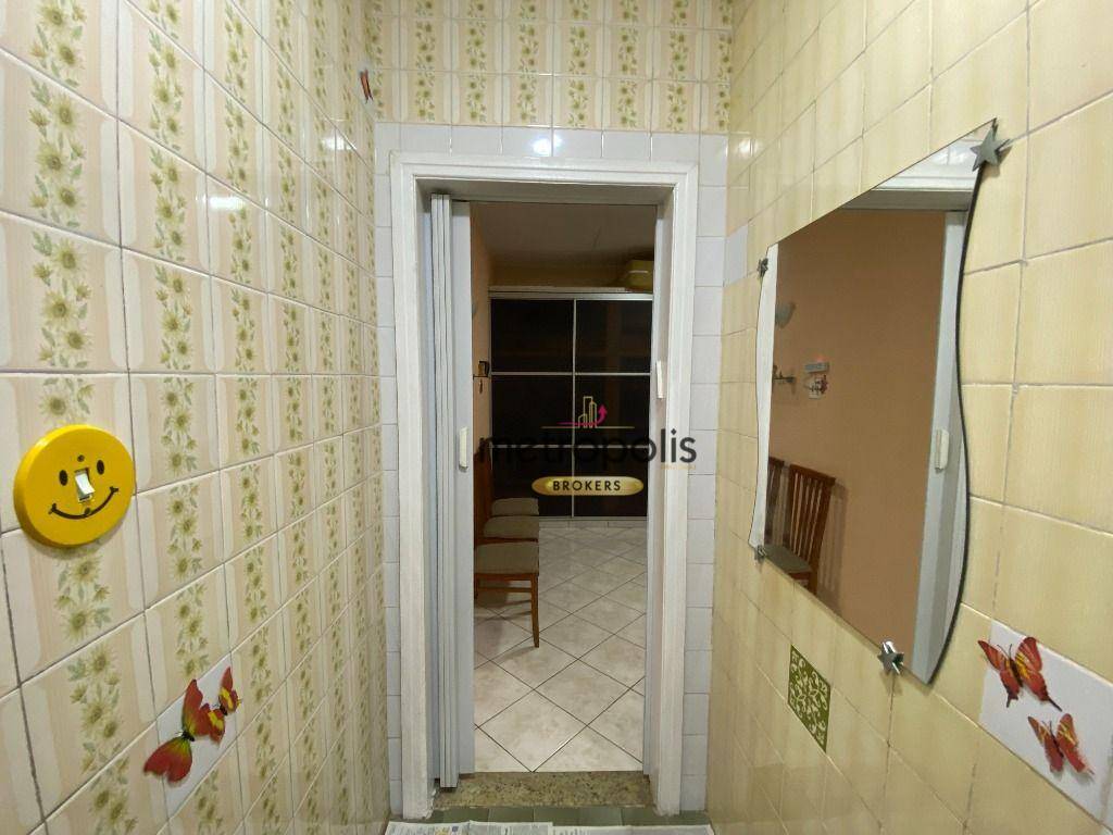 Casa à venda com 6 quartos, 268m² - Foto 23