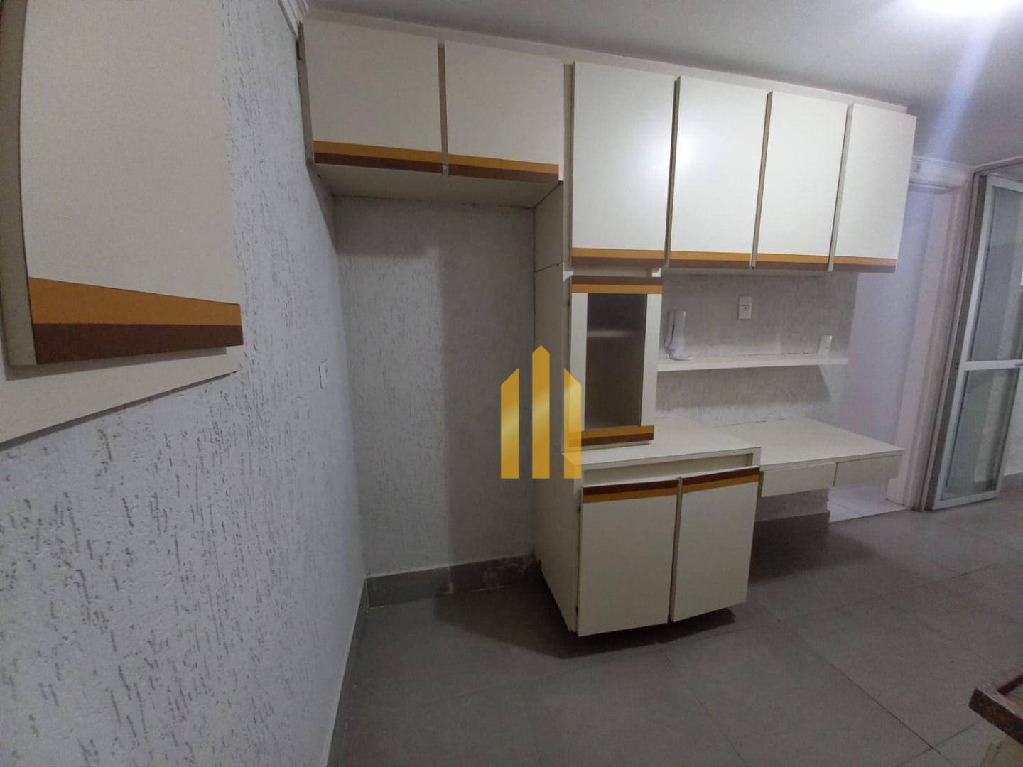 Apartamento para alugar com 3 quartos, 90m² - Foto 43