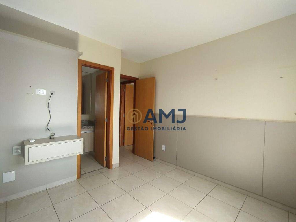 Apartamento à venda com 3 quartos, 97m² - Foto 16