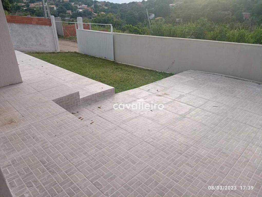 Casa à venda com 2 quartos, 70m² - Foto 6