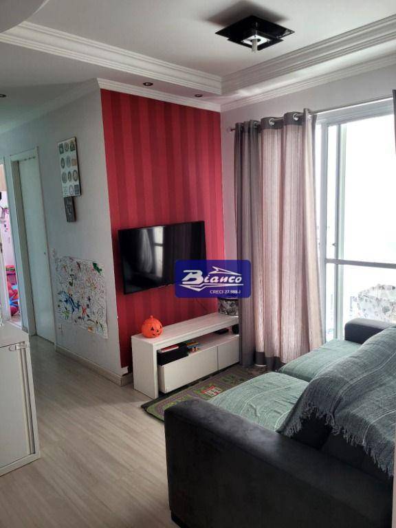 Apartamento à venda com 3 quartos, 56m² - Foto 3