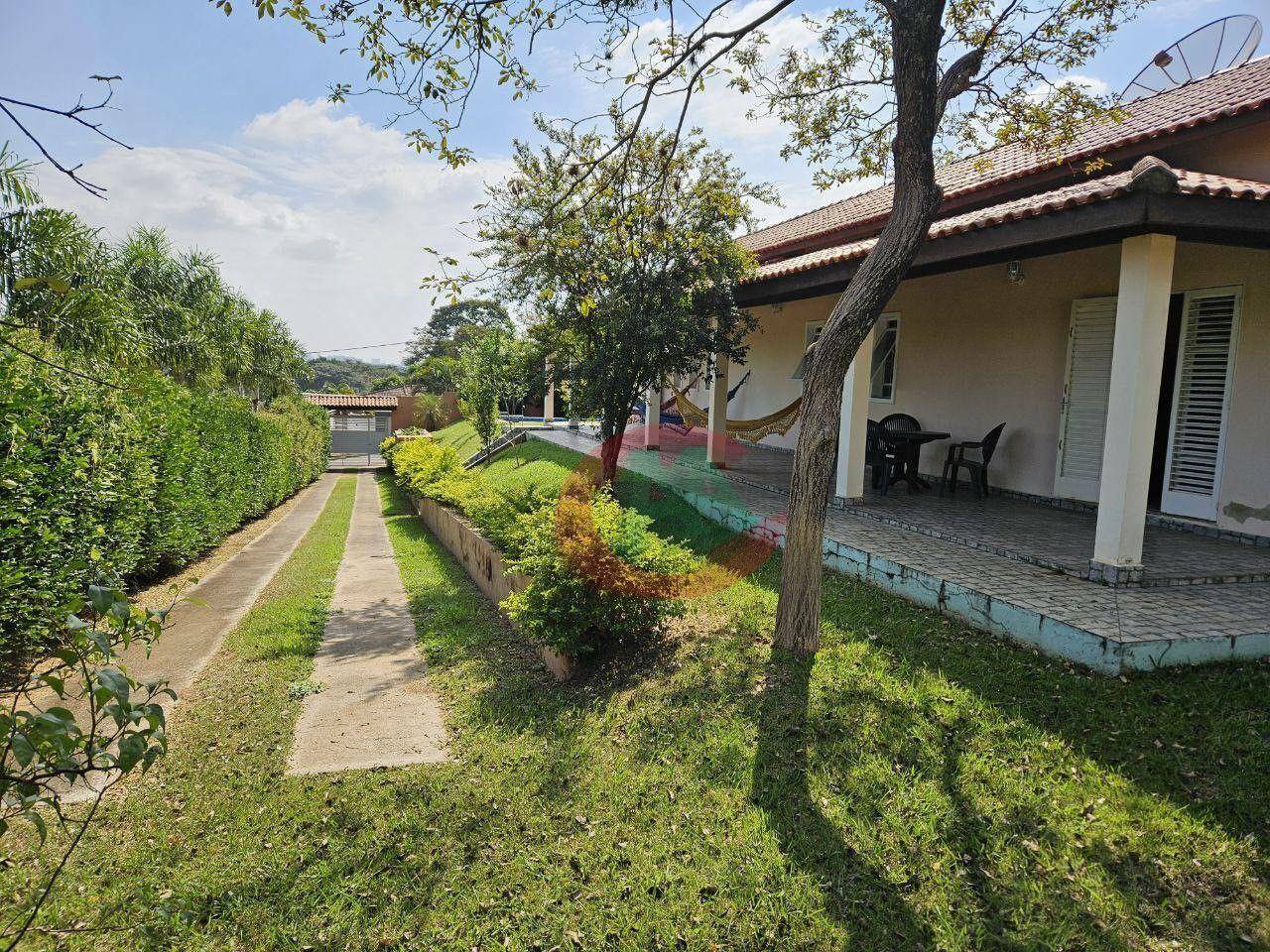 Chácara à venda com 3 quartos, 236m² - Foto 41