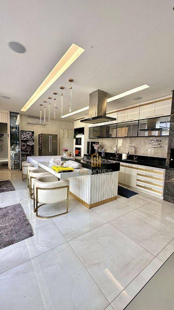 Casa à venda com 3 quartos, 240m² - Foto 17