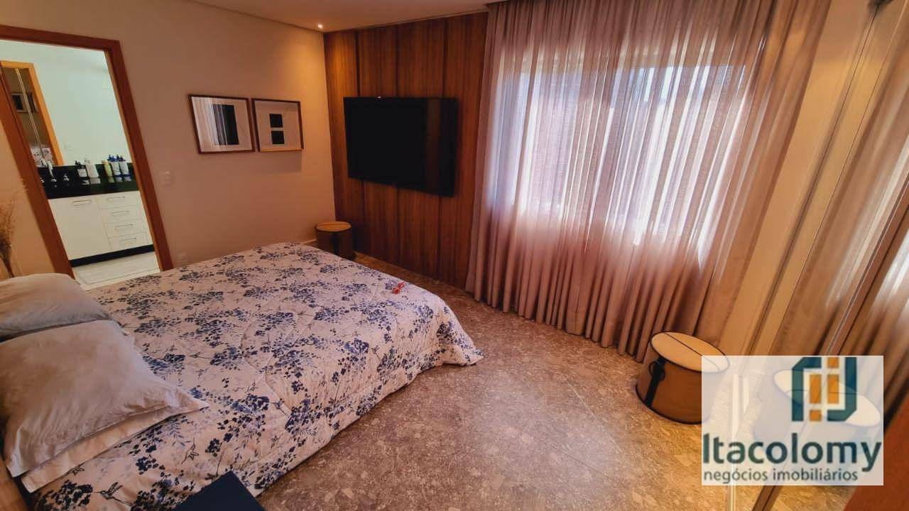 Apartamento à venda com 3 quartos, 175m² - Foto 8