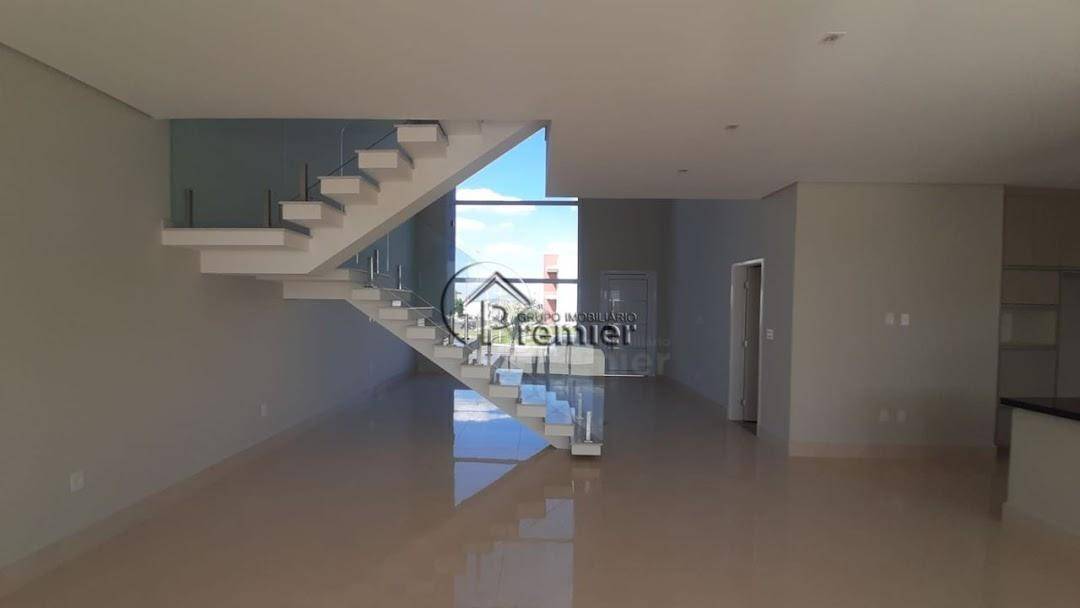 Casa à venda com 3 quartos, 286m² - Foto 11