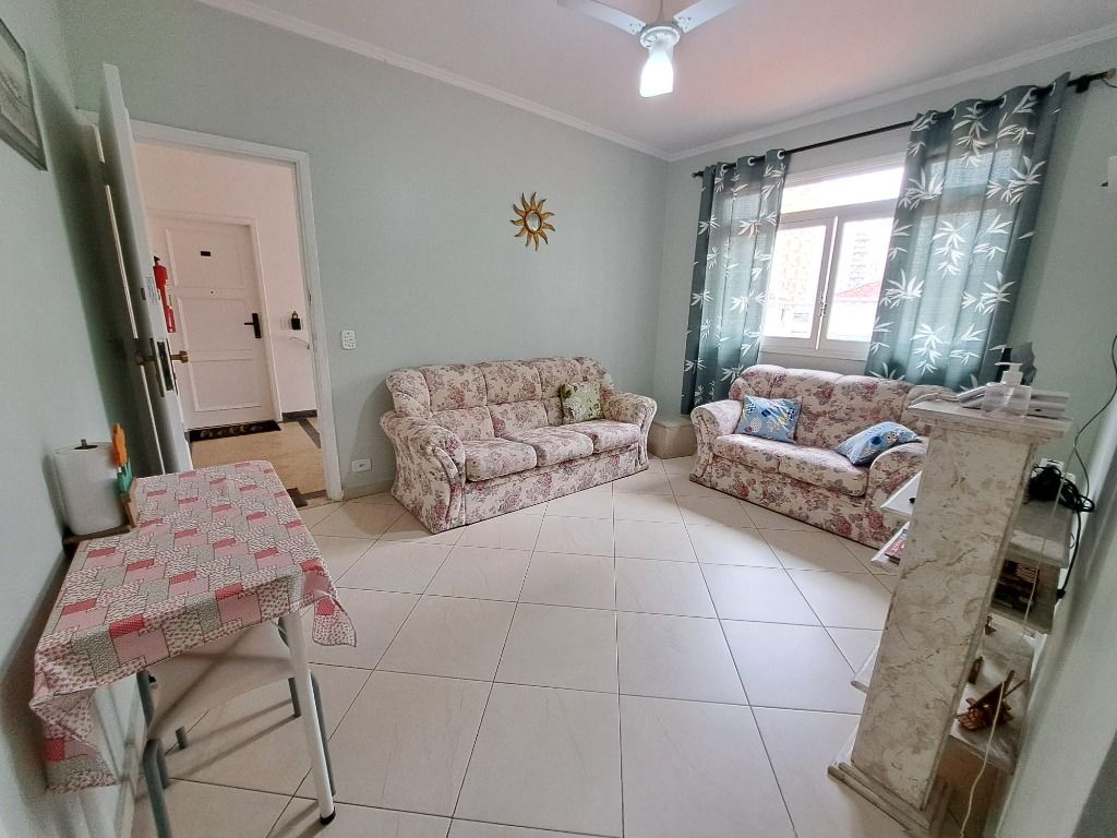 Apartamento à venda com 2 quartos, 70m² - Foto 3