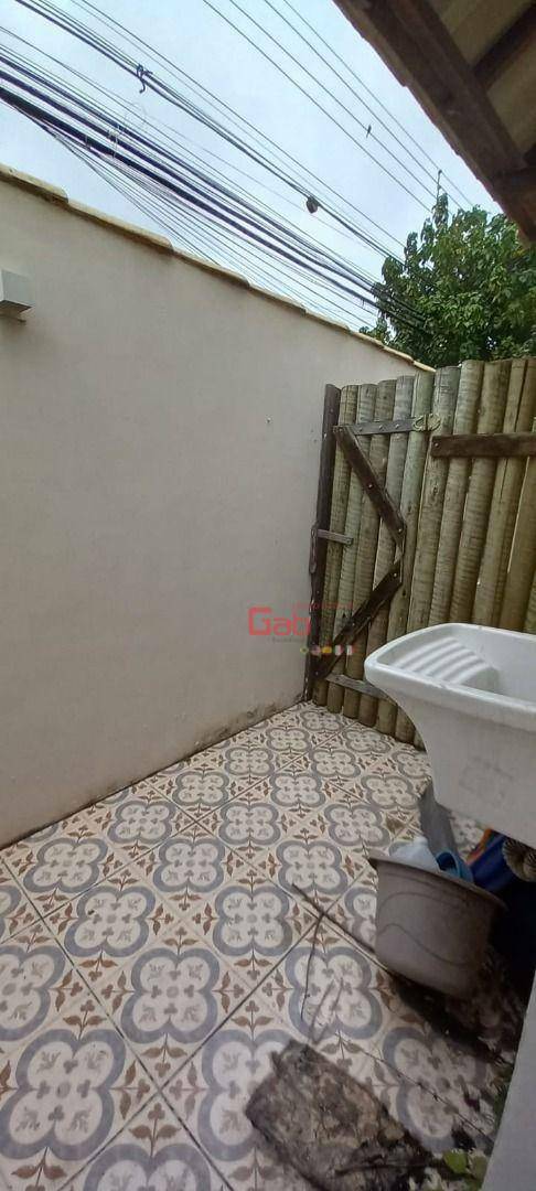 Casa de Condomínio à venda e aluguel com 4 quartos, 230m² - Foto 32