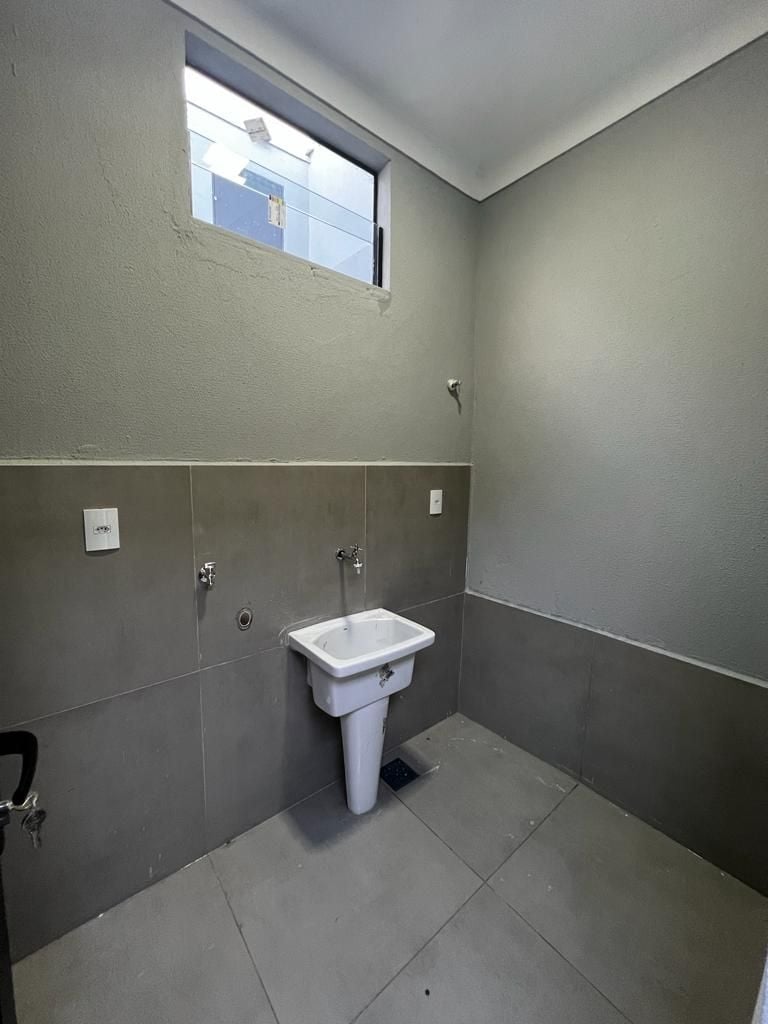 Casa à venda com 3 quartos, 170m² - Foto 17