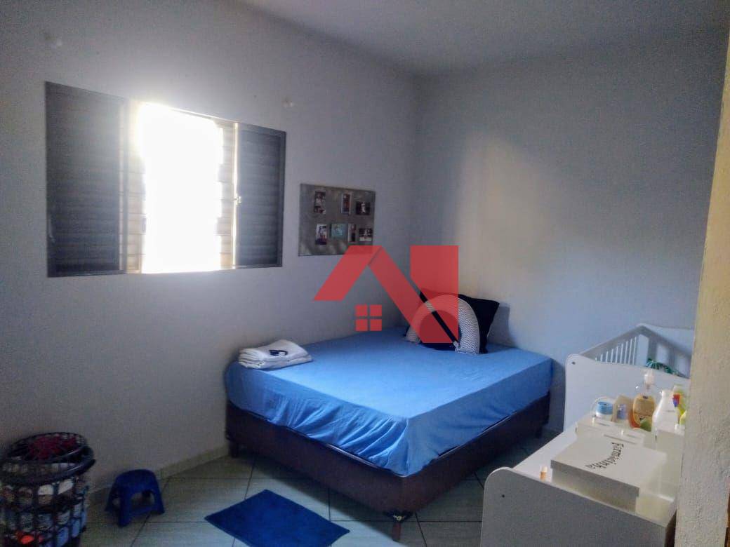 Casa à venda com 3 quartos, 99m² - Foto 5